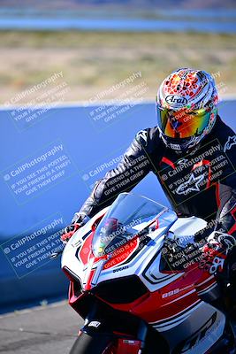 media/Mar-25-2024-Moto Forza (Mon) [[8d4319bd68]]/1-Around the Pits/